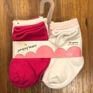 NWT - Toddler socks